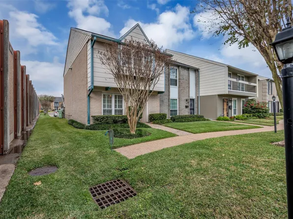 10355 Longmont Dr, Houston, TX 77042