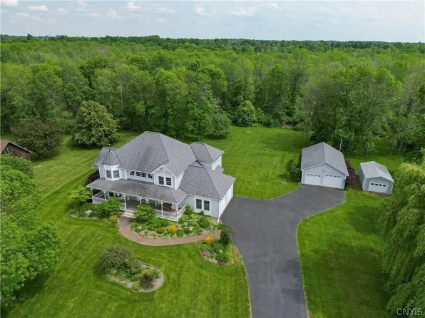 32661 County Route 6, Cape Vincent, NY 13618