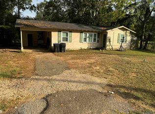 202 Reel Rd, Longview, TX 75604