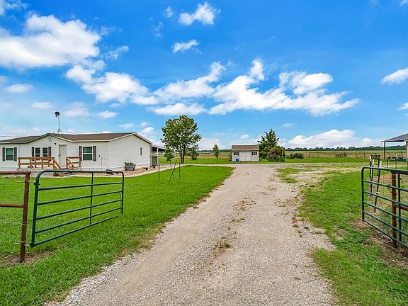 4th image of 536 County Road 4918