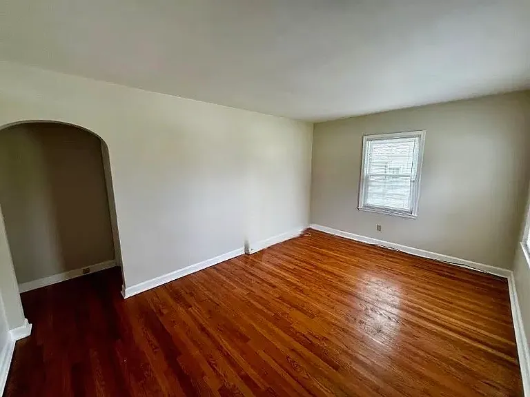 7708 Brocton Ct — Photo 4