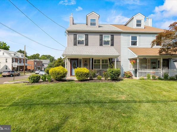 15 Montgomery Ave, Jenkintown, PA 19046