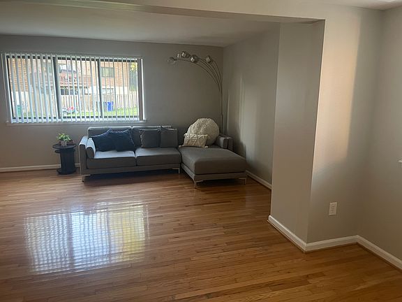3rd image of 7336 Mossy Brink Ct