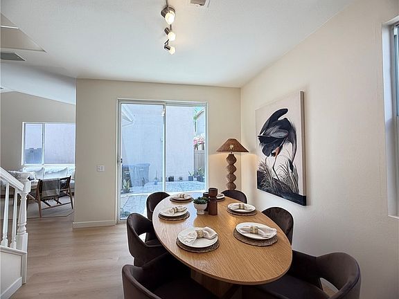 5th image of 15 Allaire Way
