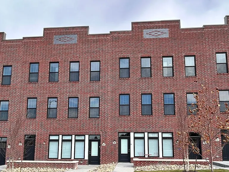 The Bungalows on 204 — Photo 128