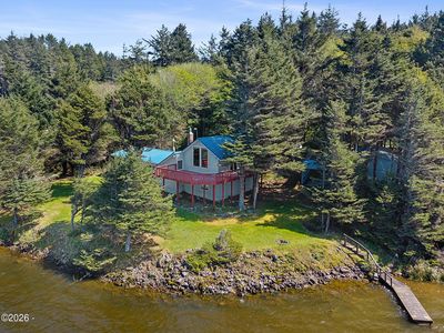 6250 13th St NW, Tillamook, OR, 97141