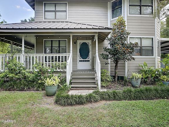 2nd image of 1516 Oubre Ln