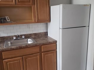 5815 Carpenter St, Philadelphia, PA 19143