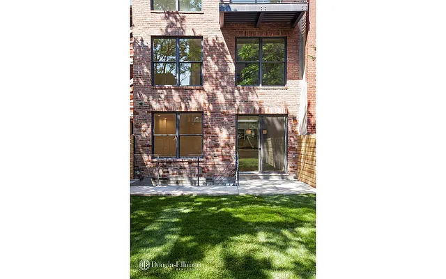 Rented by Douglas Elliman | media 21