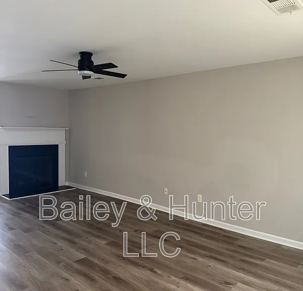 3257 Cascade Parc Blvd SW — Photo 3