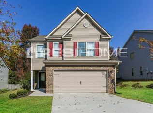 913 Justice Dr, Locust Grove, GA 30248