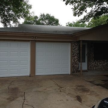 2nd image of 1208 Bradford Dr