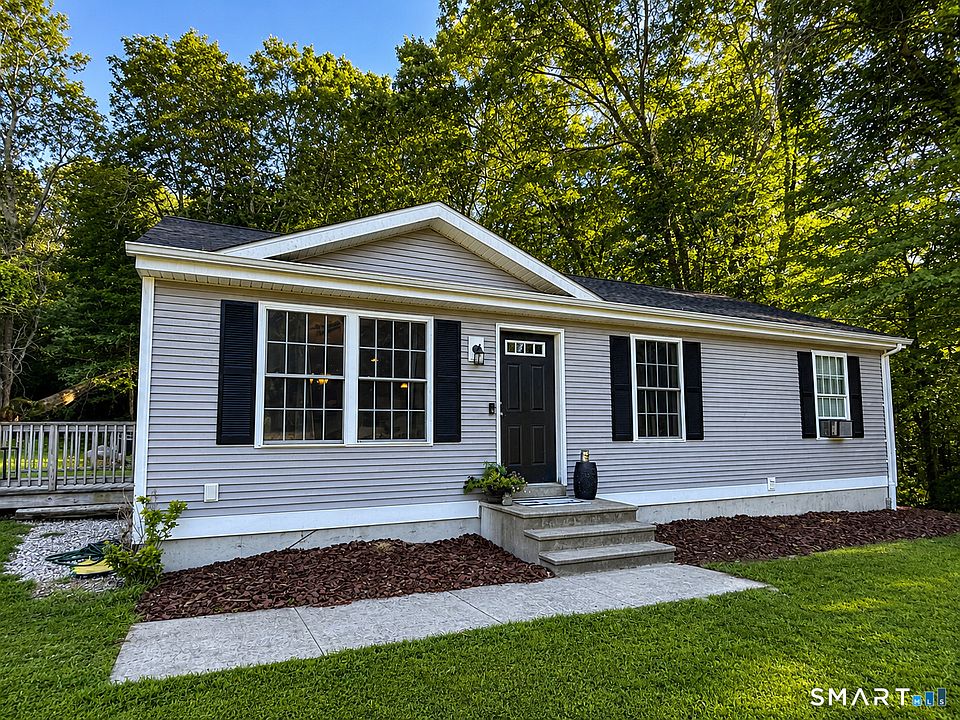 1st image of 25 Lester Drive