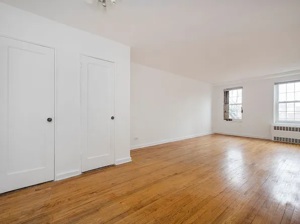 139-09 84th Dr APT 401, Jamaica, NY 11435