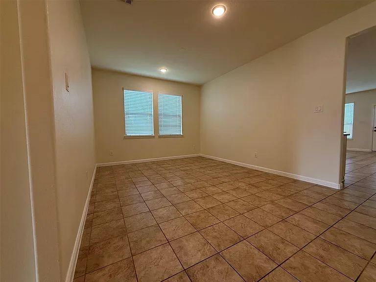 5522 Carlisle Ave — Photo 11
