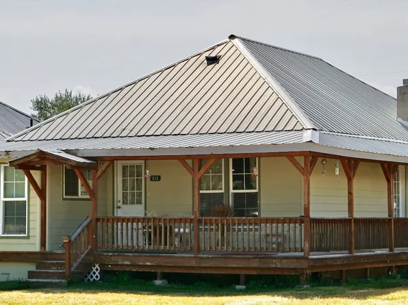 315 Meadow Creek Rd, Fortine, MT 59918