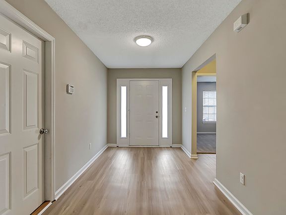 5th image of 11166 Peerless Ln