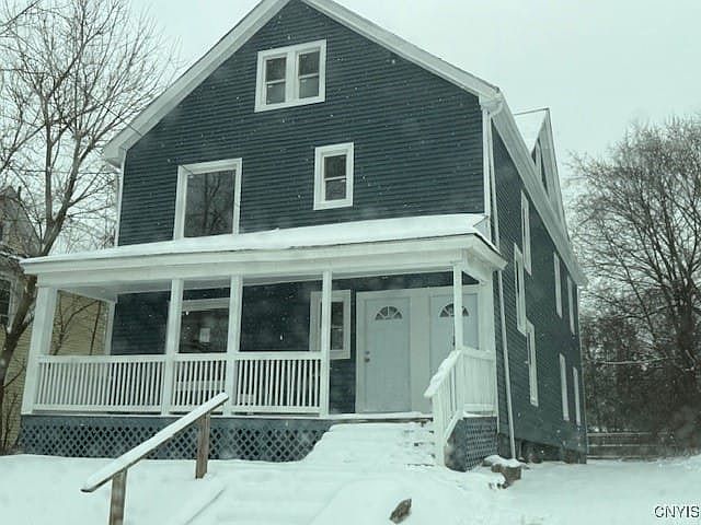 1st image of 107 Gordon Ave #9