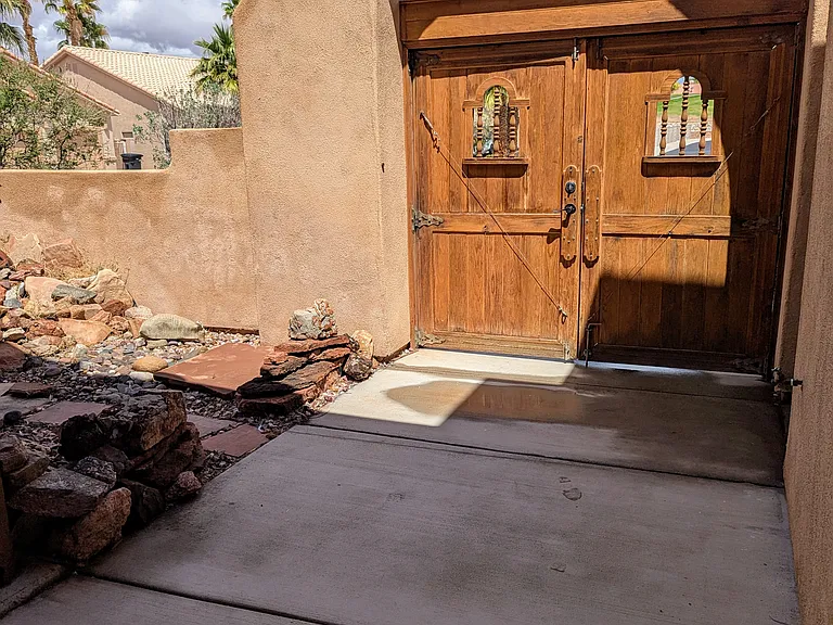 920 Vista Del Sol Ct — Photo 3