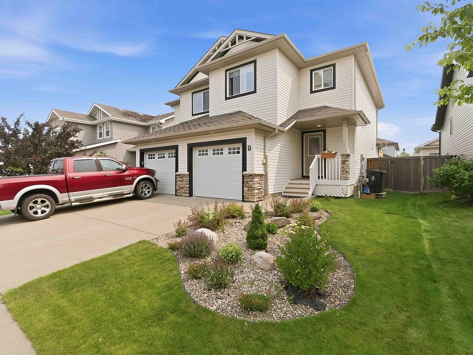 1st image of 7 Catalina Ct