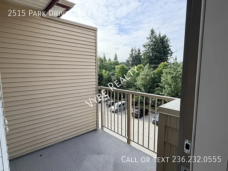 2515 Park Dr #402 — Photo 13