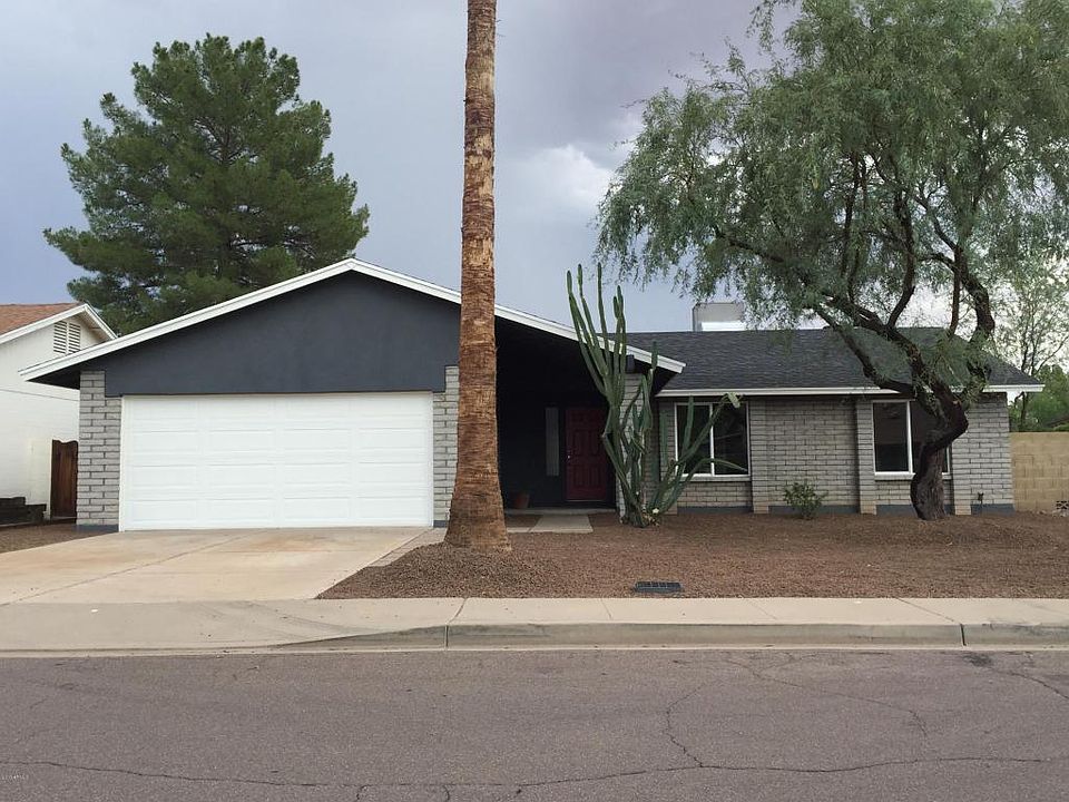 1st image of 10881 N 105th Way