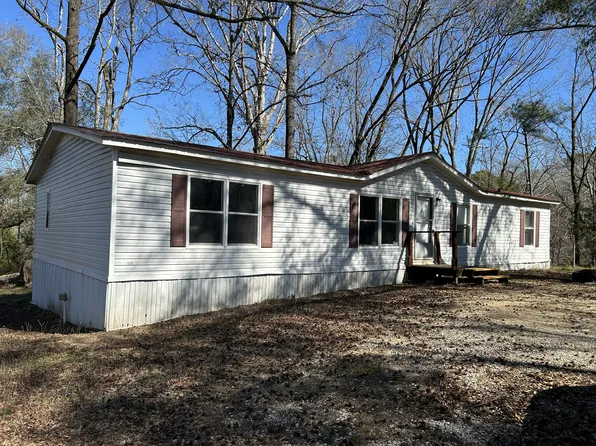 17100 N Hagler Rd, Northport, AL 35475