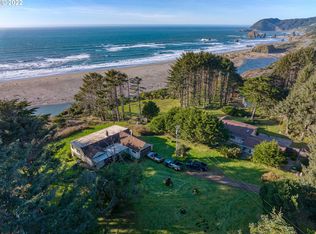 94440 Riley Ln, Gold Beach, OR 97444