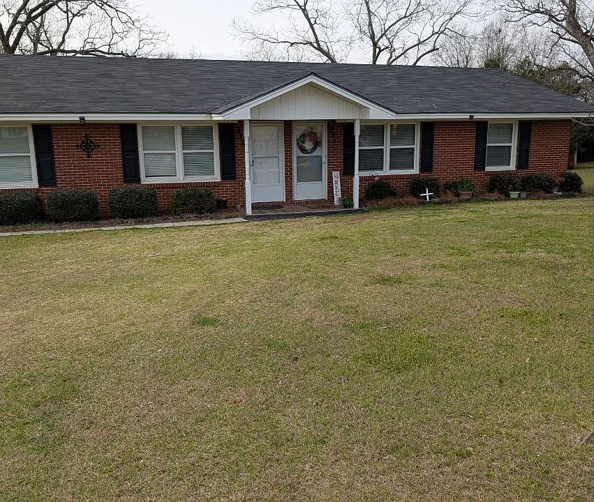 1st image of 883 N Railroad Ave #883