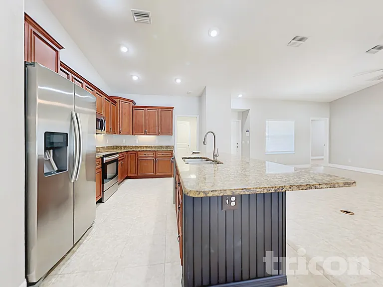 7438 Watson Ln — Photo 7