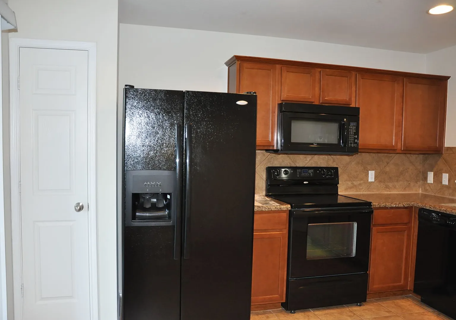3 Bedroom 2 Bath in Cantarra — Photo 4