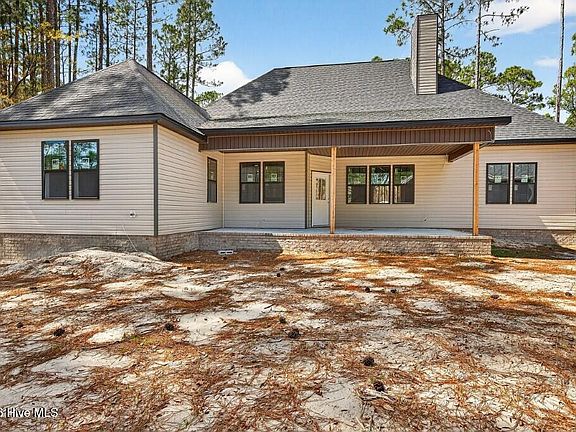 4th image of 2127 Royal Pines Drive
