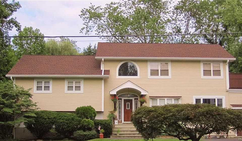 1st image of 55 Clements Pl