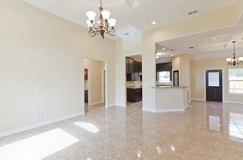 5th image of 5508 N 36th St