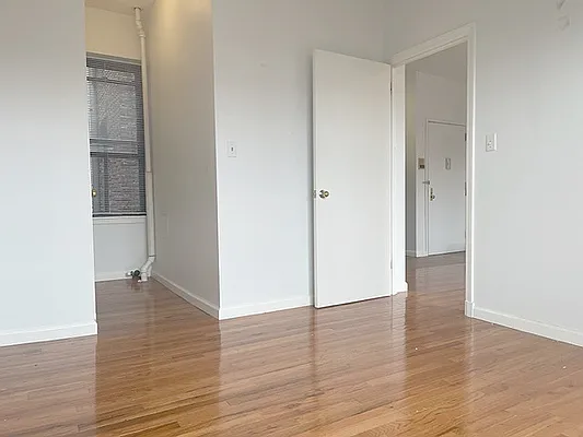 Rented by AJ Clarke | media 15