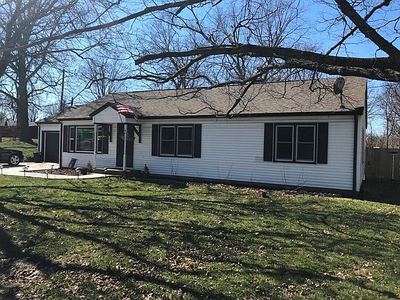 3rd image of 5 W Park Ln