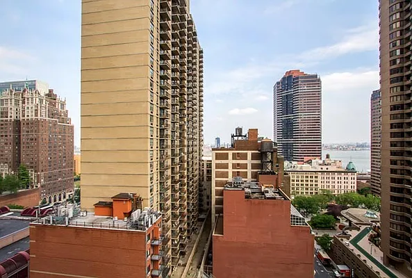 Sold by Compass | media 30