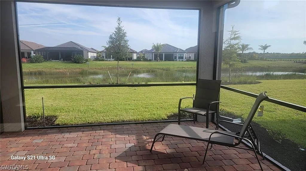 2 bed, 1581 sqft, $3,400 — Photo 4