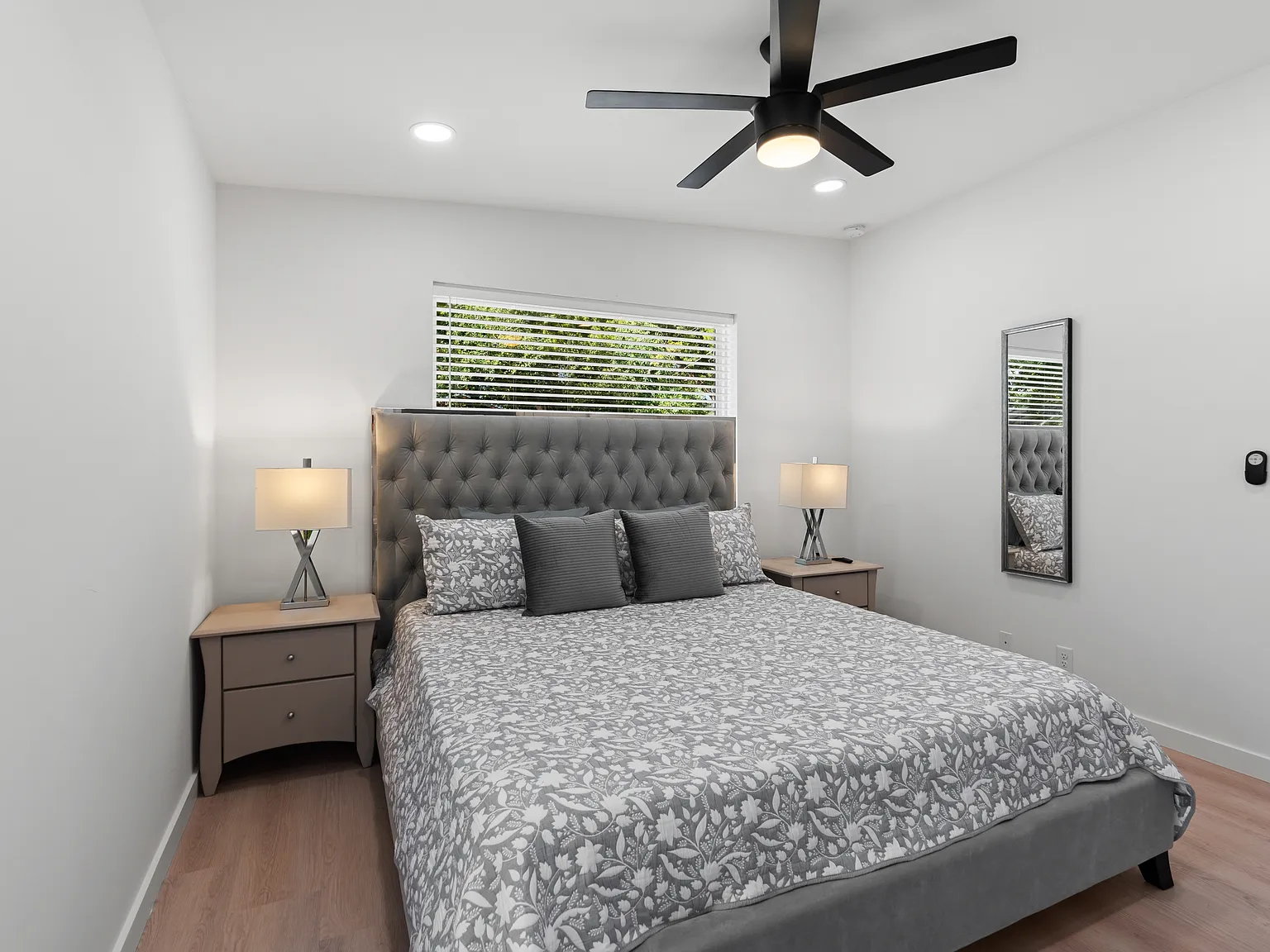 39 Florida Avenue - 1 — Photo 3