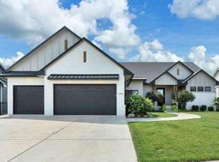 11605 E Winston St, Wichita, KS 67226