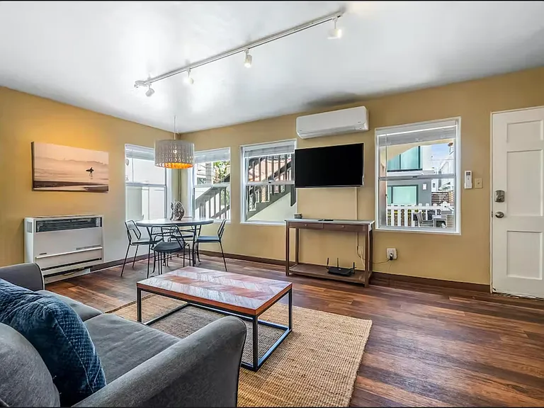 746 Yarmouth Ct #746 — Photo 3