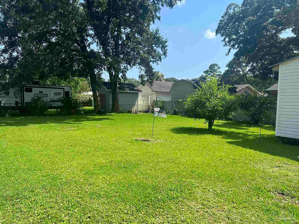 2nd image of 5629 Saint Adela Ave