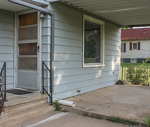 5th image of 601 Champa St