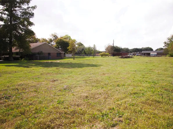 10307 Sralla Rd, Crosby, TX 77532