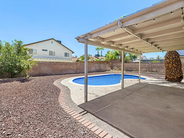 6951 Wedgewood Way — Photo 26