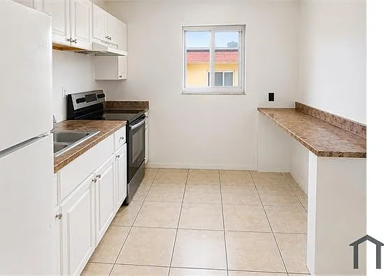 7901 Johnson St #6 — Photo 3