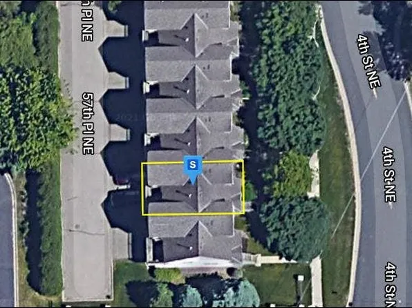 5706 4th St NE, Fridley, MN 55432
