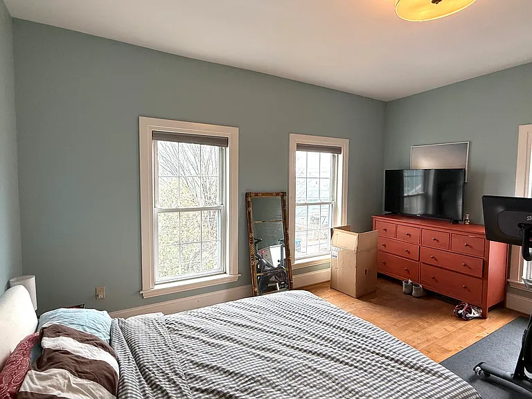 119 Brackett St #1F — Photo 14