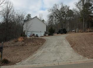 47 Fouche Dr, Cartersville, GA