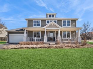 3004 Crossfire Trl, Elgin, IL 60124